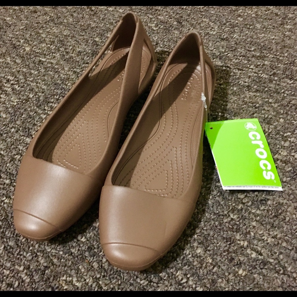 NWT Crocs